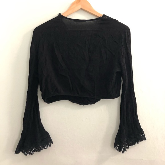 Heart & Hips Cropped Long Sleeve Blouse - Picture 5 of 8